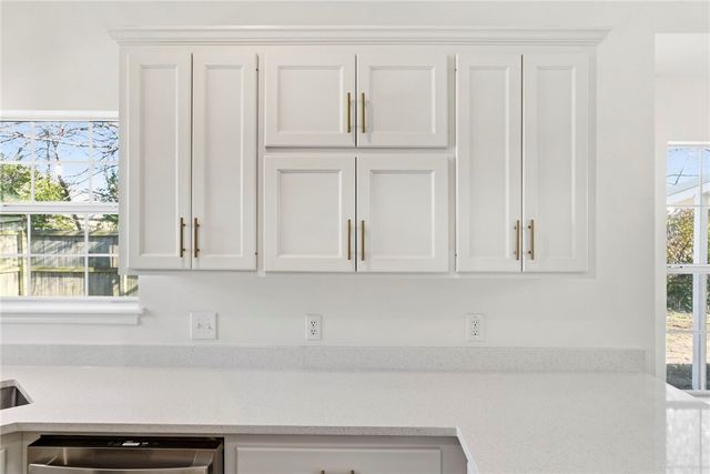 3050 N Pyrite Drive, Fayetteville, AR 72704