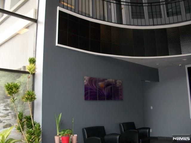 1605 John 307A, Fort Lee, NJ 07024