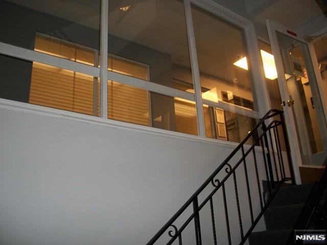 1605 John 307A, Fort Lee, NJ 07024