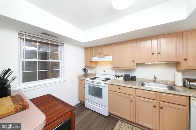 62 SHANNON DR, North Wales, PA 19454