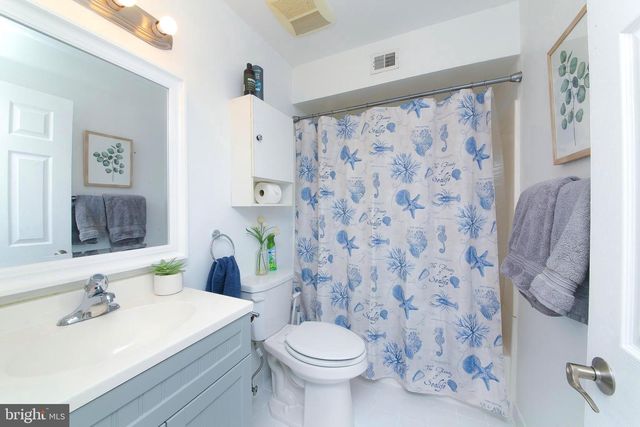 62 SHANNON DR, North Wales, PA 19454