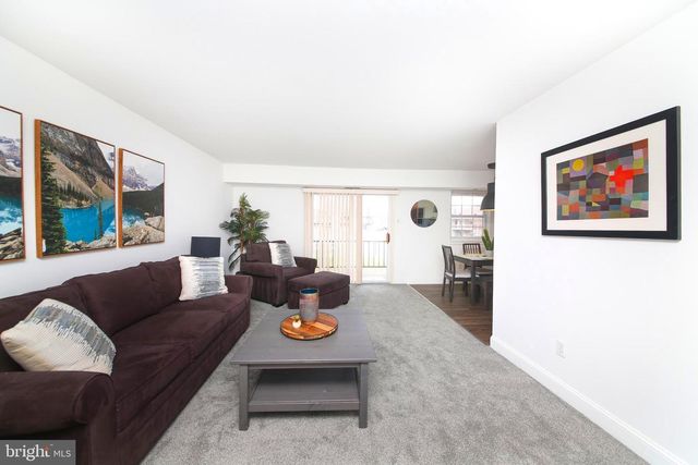 62 SHANNON DR, North Wales, PA 19454