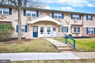 62 SHANNON DR, North Wales, PA 19454