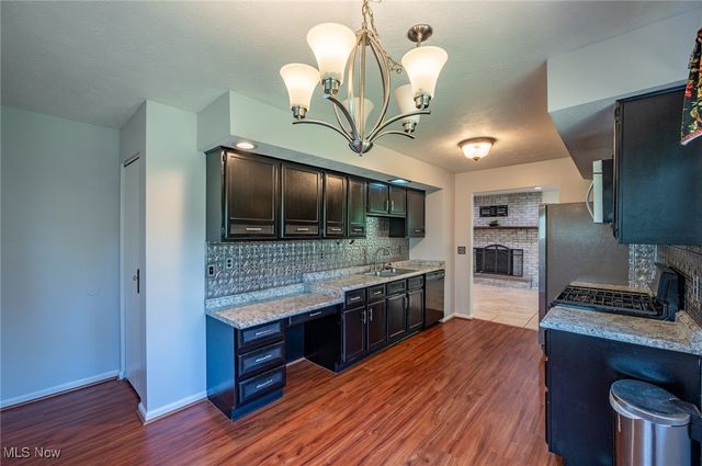 24 Heather Circle, Washington, WV 26181