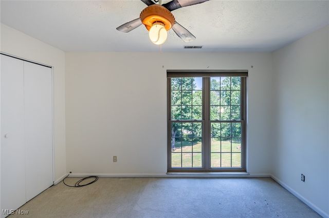 24 Heather Circle, Washington, WV 26181