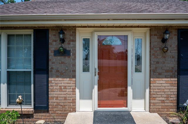 24 Heather Circle, Washington, WV 26181