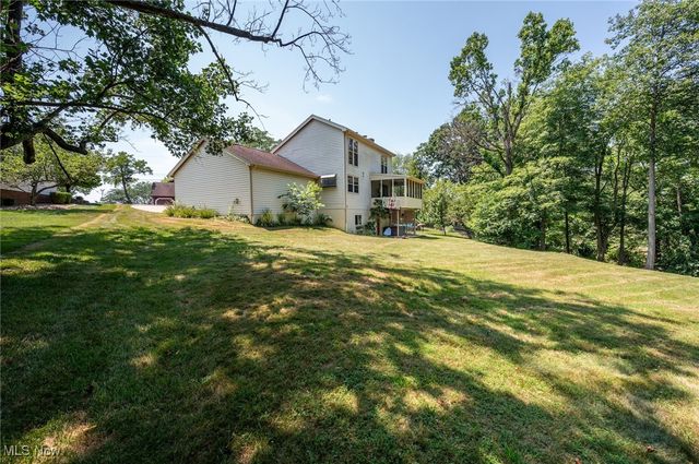 24 Heather Circle, Washington, WV 26181