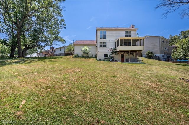 24 Heather Circle, Washington, WV 26181