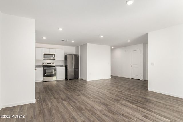 9933 W Concordia Drive, Arizona City, AZ 85123