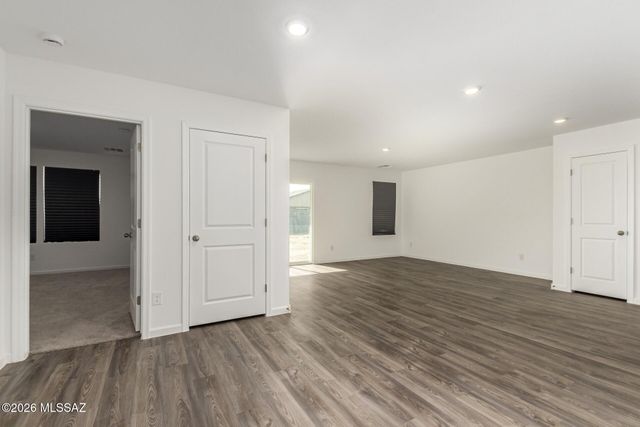 9933 W Concordia Drive, Arizona City, AZ 85123