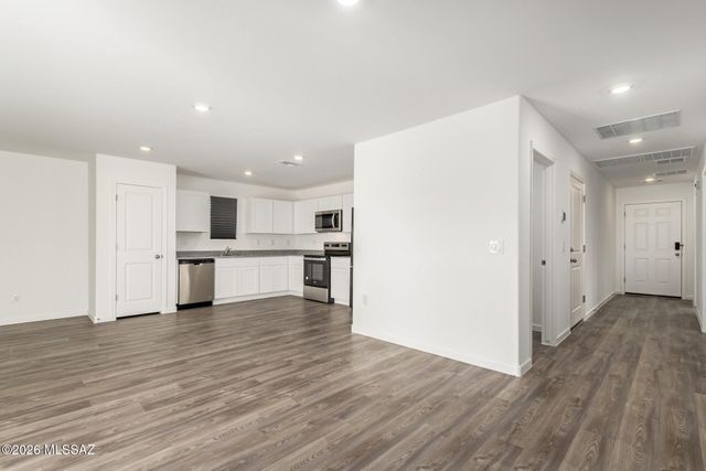 9933 W Concordia Drive, Arizona City, AZ 85123