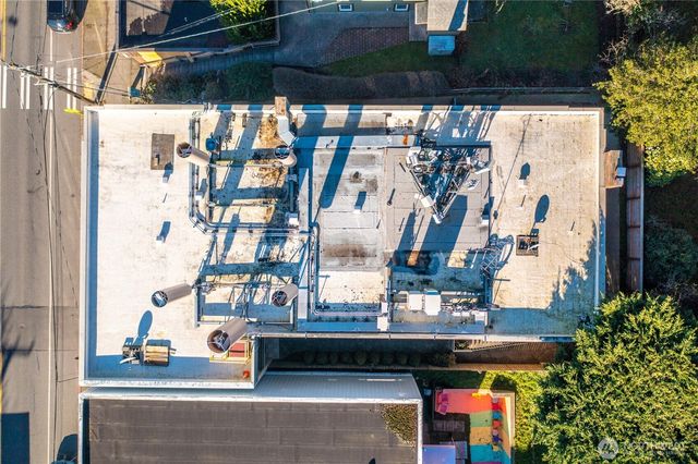 3262 California Avenue SW, Seattle, WA 98116