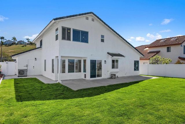 1288 Sagewood Drive, Oceanside, CA 92056