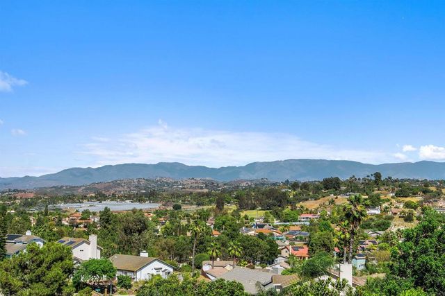 1288 Sagewood Drive, Oceanside, CA 92056