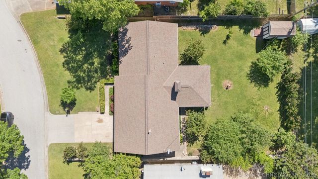 6516 E 57th Place, Tulsa, OK 74145