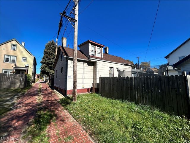 2162 Fulton Road, Cleveland, OH 44113