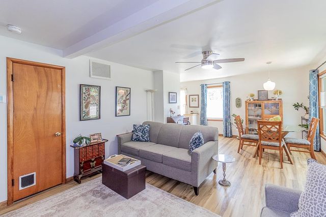 801 GROVE STREET, Menasha, WI 54952