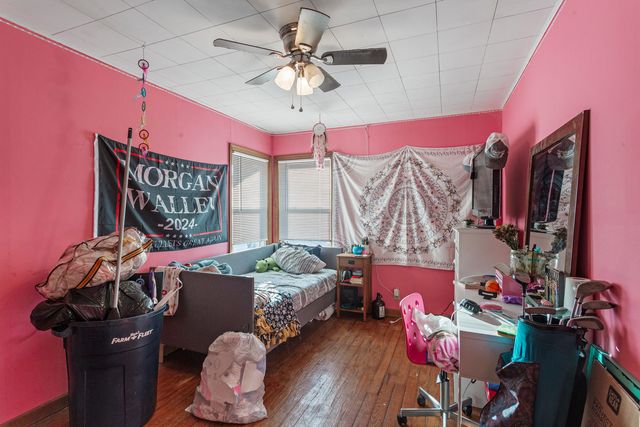 300 E Warren Street, Leroy, IL 61752