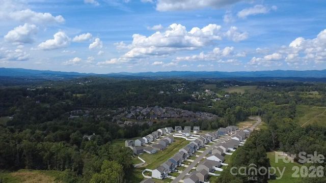 214 Hyder Ridge Road, Asheville, NC 28804