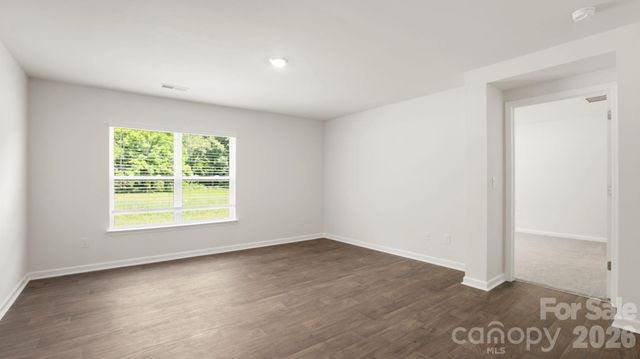 214 Hyder Ridge Road, Asheville, NC 28804
