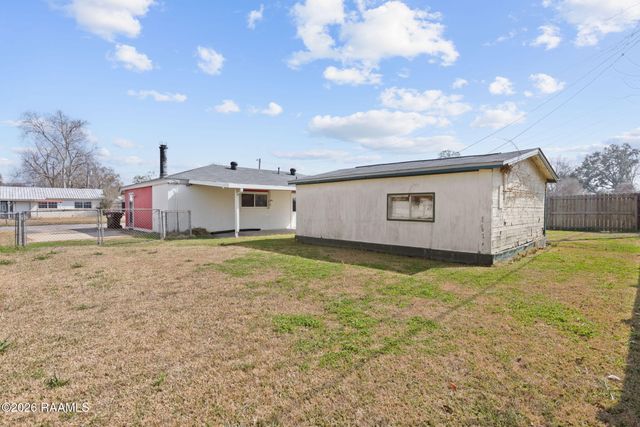 208 Palms Drive, Lafayette, LA 70503