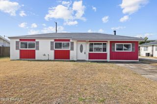 208 Palms Drive, Lafayette, LA 70503
