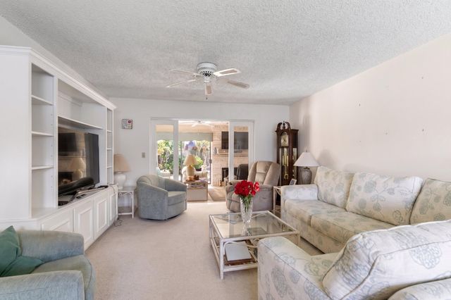 1166 Beach Road, Singer Island, FL 33404