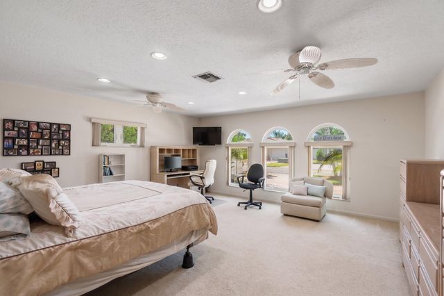 1166 Beach Road, Singer Island, FL 33404
