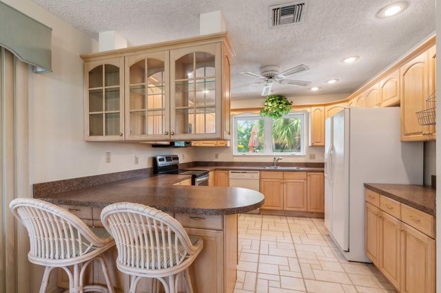 1166 Beach Road, Singer Island, FL 33404