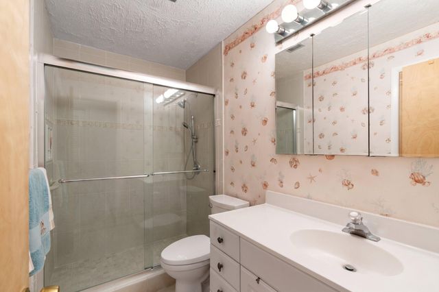 1166 Beach Road, Singer Island, FL 33404