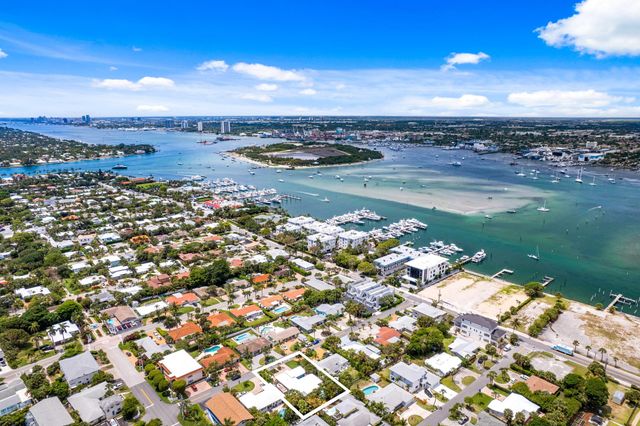 1166 Beach Road, Singer Island, FL 33404