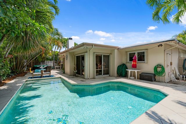 1166 Beach Road, Singer Island, FL 33404