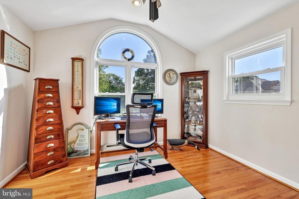 Image 32 of property listing at 1870 CEDAR RD, Pasadena, MD 21122