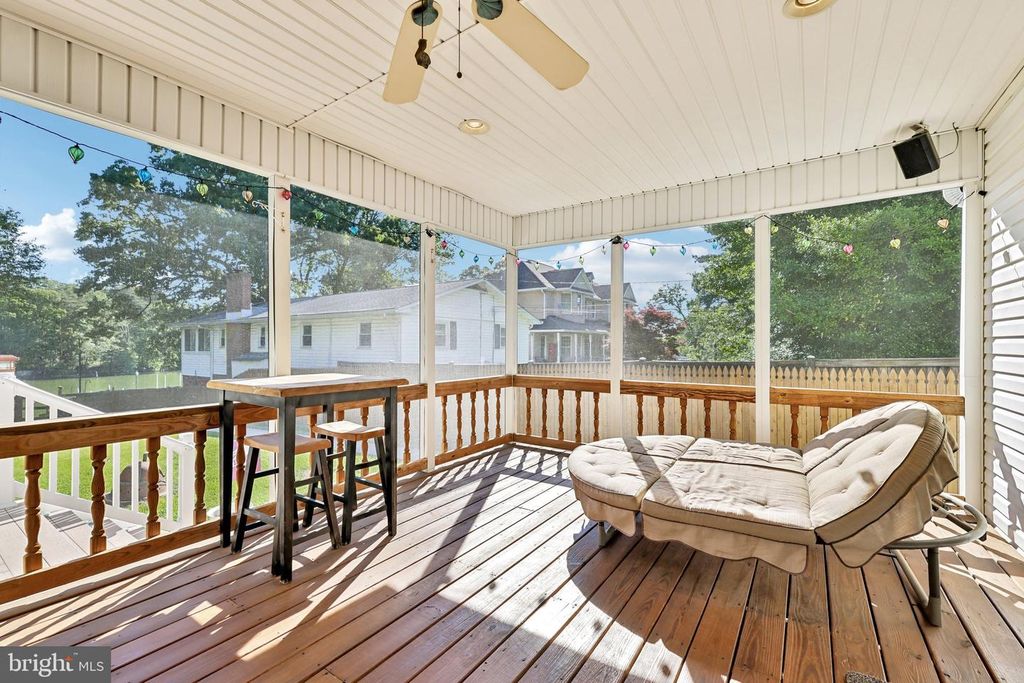 Image 39 of property listing at 1870 CEDAR RD, Pasadena, MD 21122