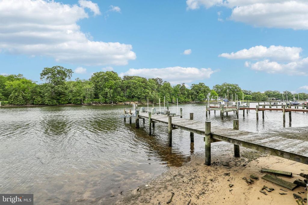 Image 48 of property listing at 1870 CEDAR RD, Pasadena, MD 21122