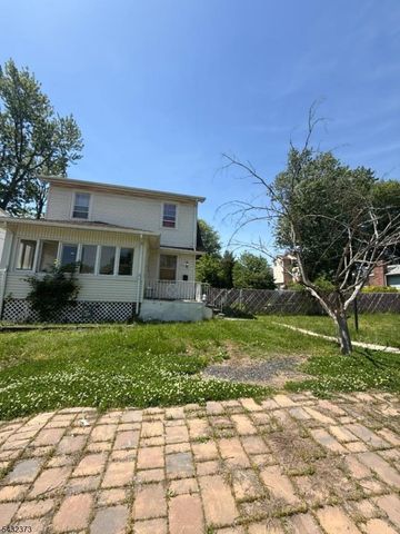 114 Martin St, Roselle Boro, NJ 07203