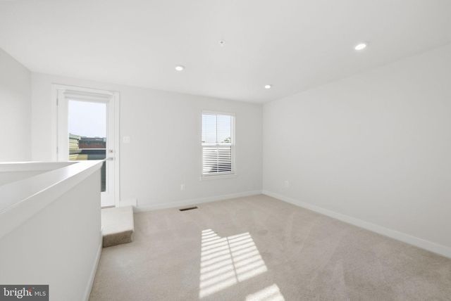 1834 PARK AVE, Baltimore, MD 21217