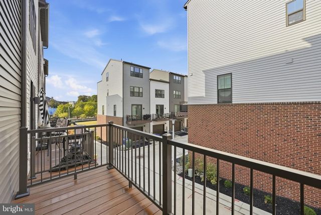 1834 PARK AVE, Baltimore, MD 21217