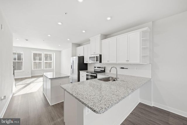 1834 PARK AVE, Baltimore, MD 21217