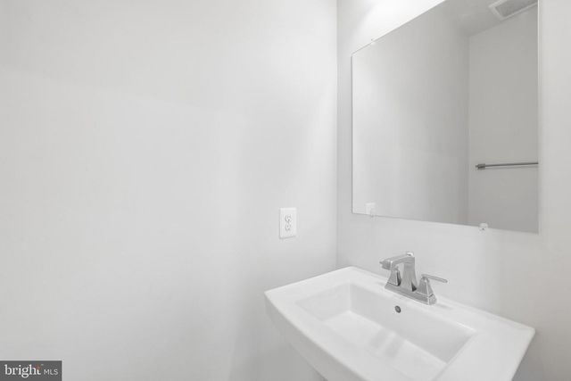 1834 PARK AVE, Baltimore, MD 21217