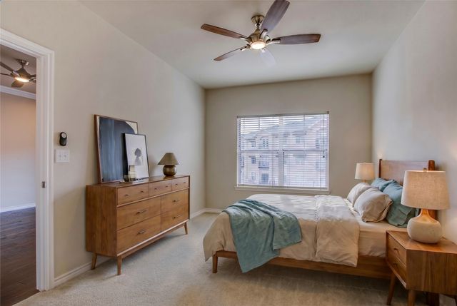 3102 Kings Road 2208, Dallas, TX 75219