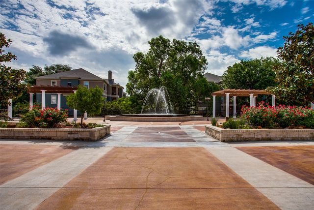 3102 Kings Road 2208, Dallas, TX 75219