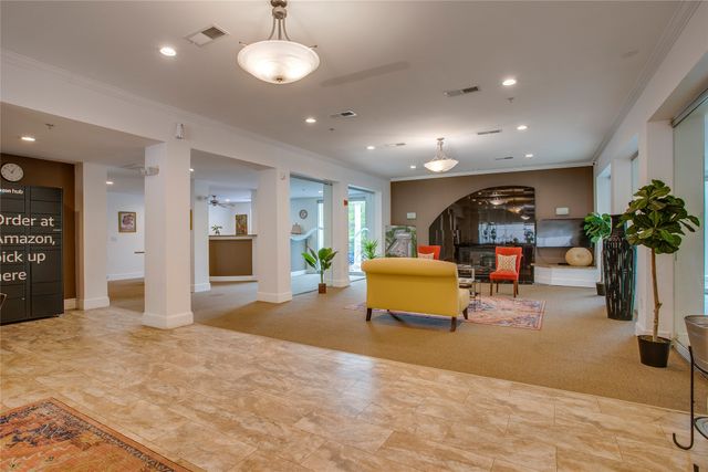 3102 Kings Road 2208, Dallas, TX 75219