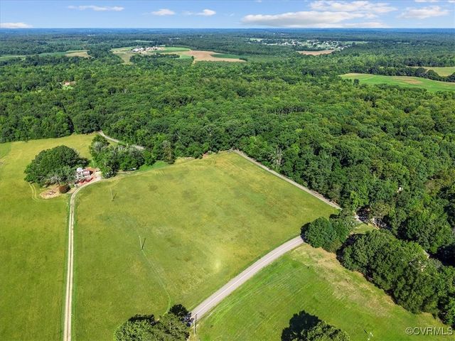 284 Petersburg Rd, Powhatan, VA 23139