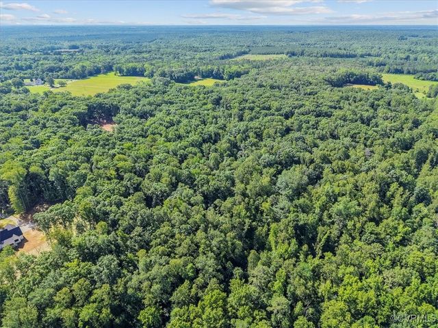 284 Petersburg Rd, Powhatan, VA 23139