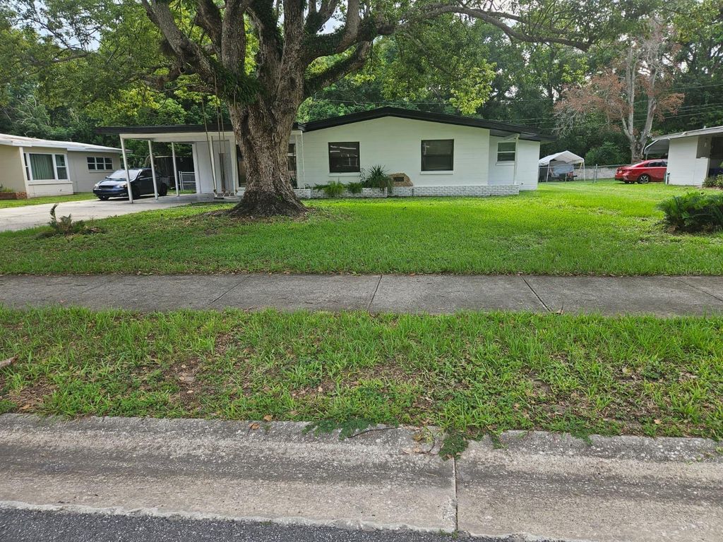 2816 S FRENCH AVENUE, Sanford, FL 32773