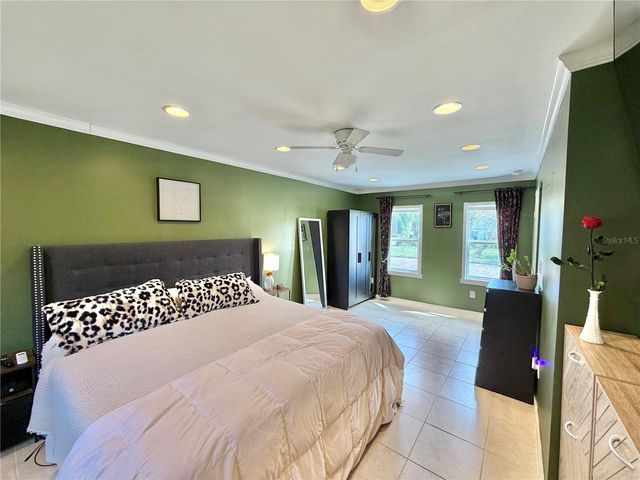 4701 1ST AVENUE N, St Petersburg, FL 33713