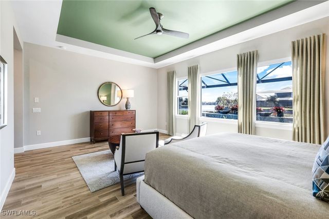 5750 Clarendon DR, Naples, FL 34113