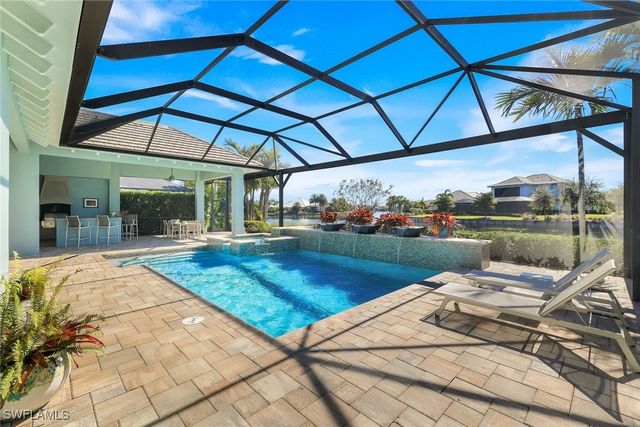 5750 Clarendon DR, Naples, FL 34113