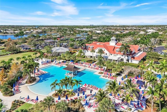 5750 Clarendon DR, Naples, FL 34113